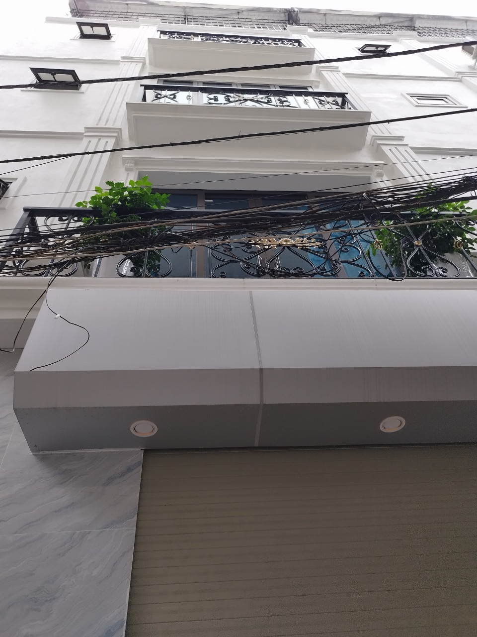 Bán nhà 33m x 5 tầng phố Ngô Thị Nhậm quận Hà Đông, ngõ rộng cách mặt đường Quang Trung chỉ 30m.