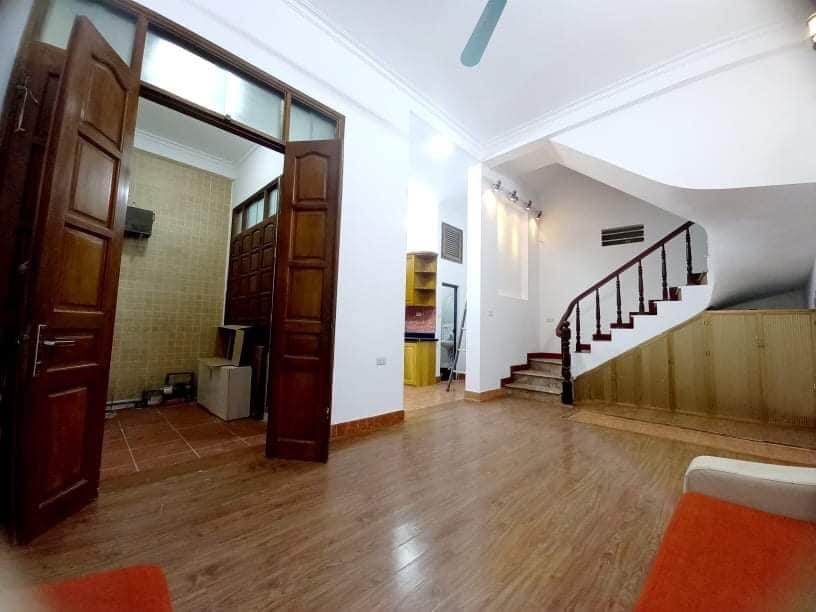 BÁN NHÀ MẶT NGÕ VÕ CHÍ CÔNG, 46M*4TANG, MT 7M, 3 MĂT THOÁNG, GIÁ 4,3 TỶ