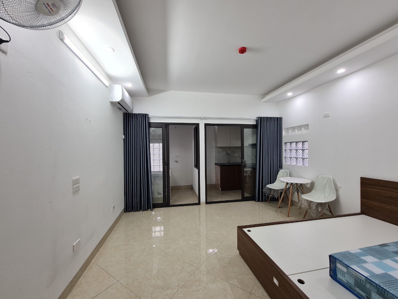 Cho thuê Căn hộ CCMN siêu đẹp tại Định Công Hạ - Hoàng Mai - Hà Nội ( có thể chuyển vào ở luôn được )