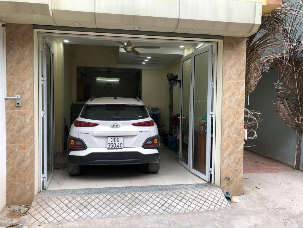 Bán nhà Thạch Bàn Cổ Linh, Long Biên, DT: 52m2 x 6 tầng thang máy, Ô tô vào nhà chỉ 6,x tỷ