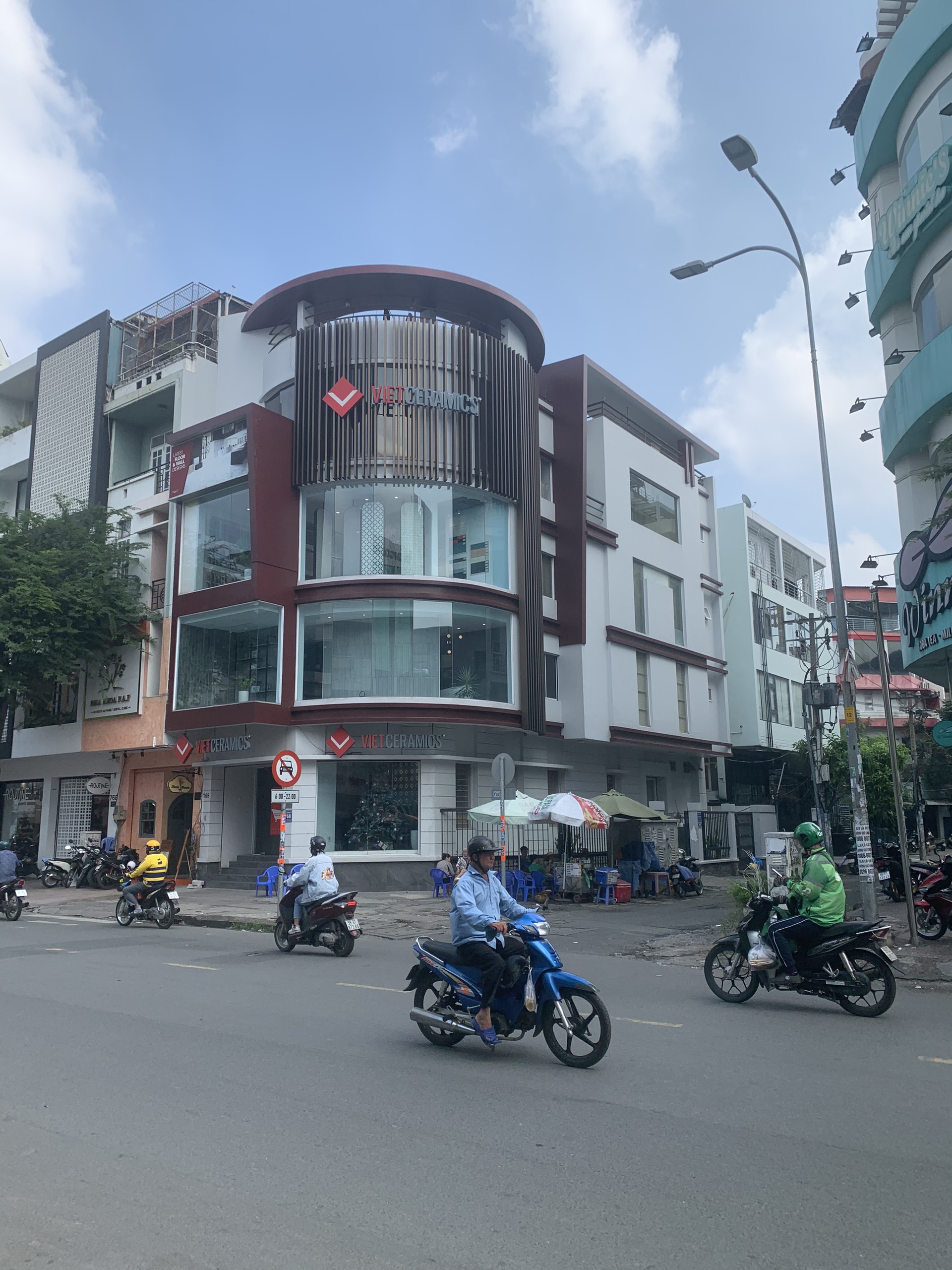  260m2