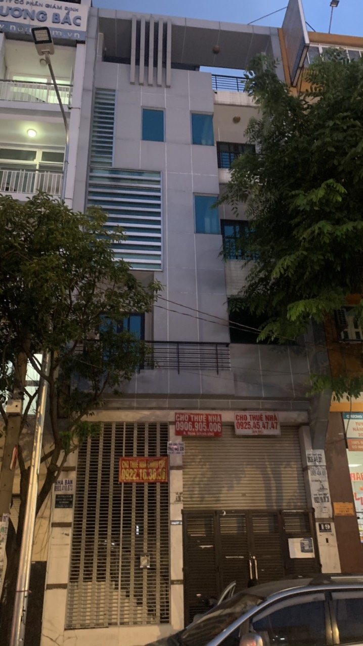 Chính chủ cho thuê tòa nhà 19 Phan Xích Long, 7x14, Trệt 4 lầu, Giá 100 triệu/tháng