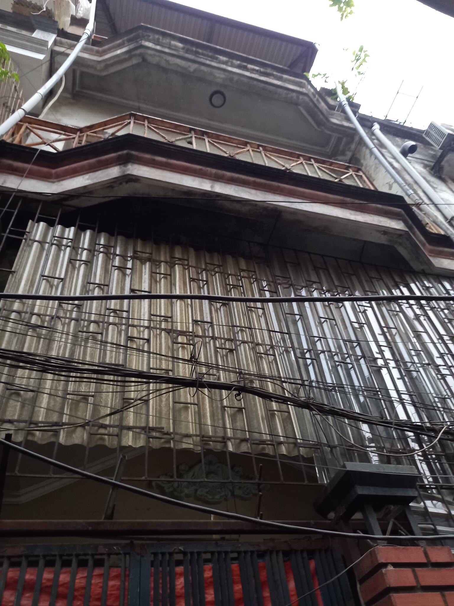 BÁN NHÀ XUÂN THỦY, 20M RA Ô TÔ TRÁNH, 50M*3TANG, MT 4,4M, GẦN PHỐ, GIÁ 5,9 TỶ