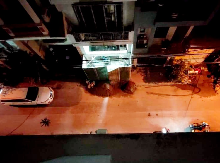 Bán nhà riêng 74m2 phân lô, 2 MẶT NGÕ Ô TÔ TRÁNH phố Nghĩa Đô, ô chờ thang máy,