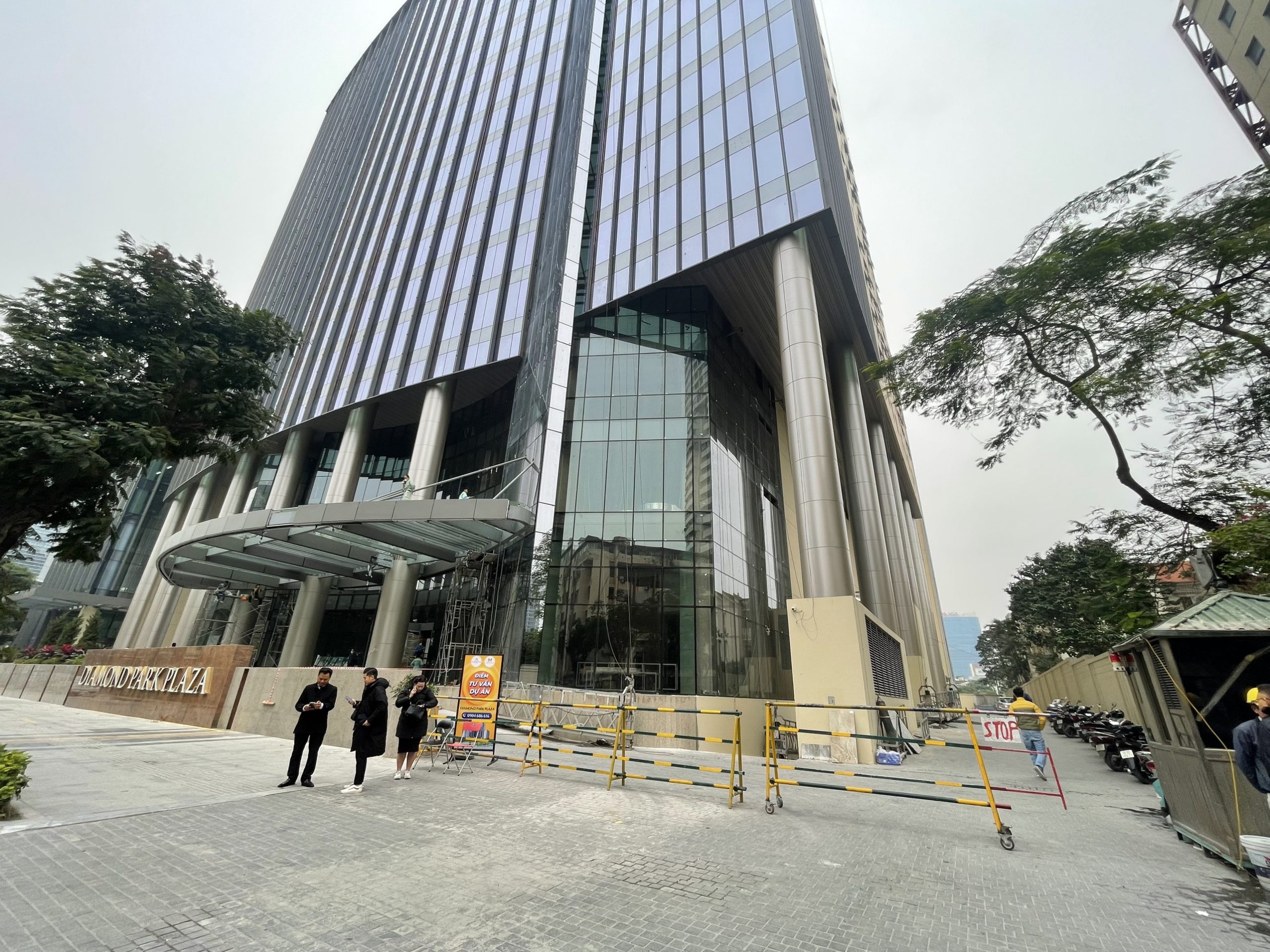 HOT nhất quận BA ĐÌNH - Dự án TTTM BRG Diamond Park Plaza 16 Láng Hạ chỉ từ 580.000/m2