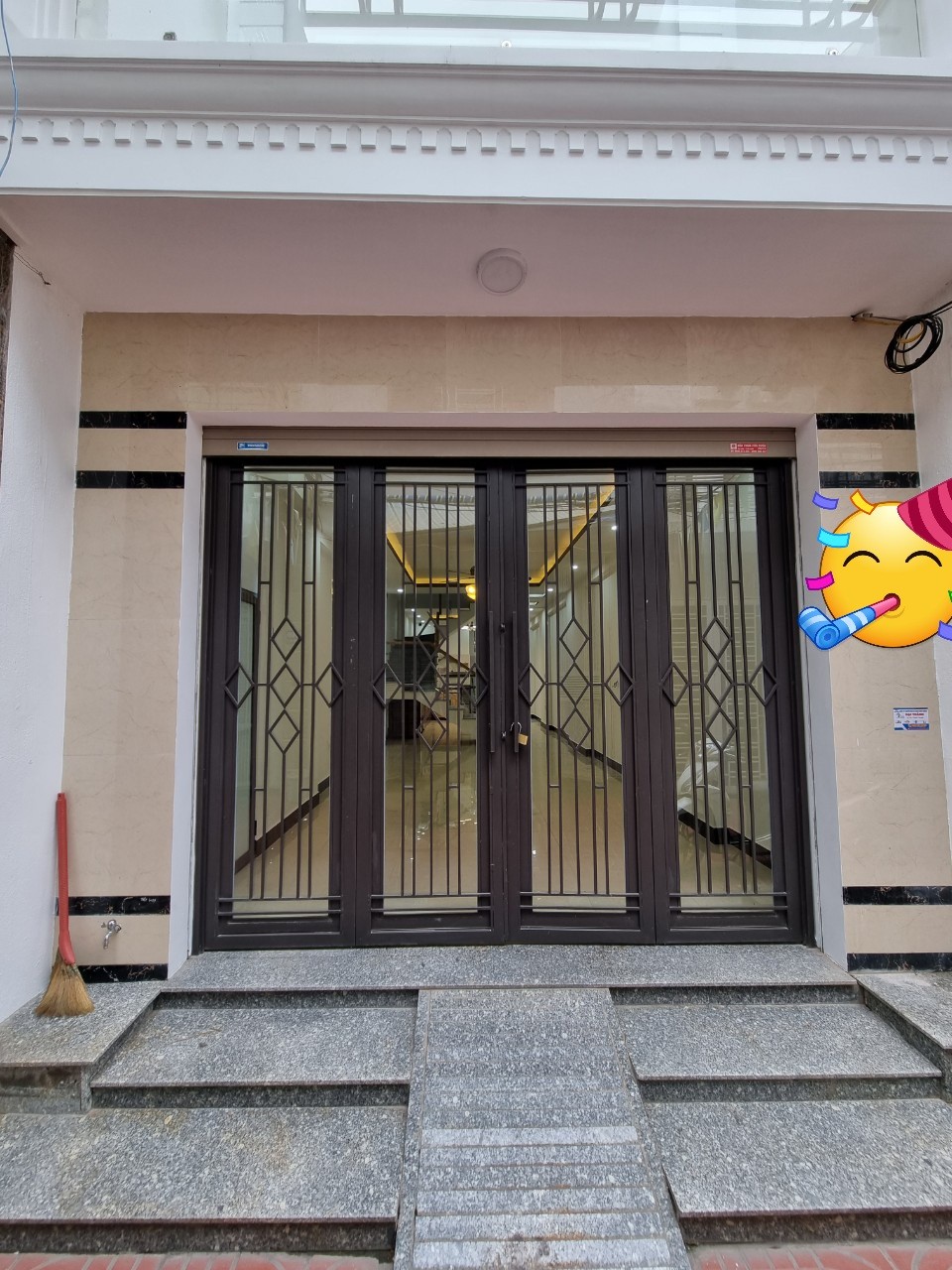 Bán nhà 4 tầng xây độc lập, diện tích 64m2, giá 3.15 tỷ