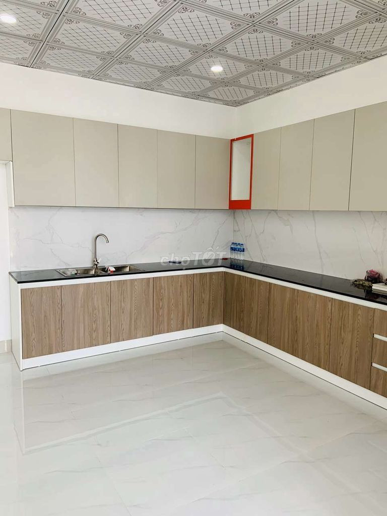 Chính Chủ Bán Nhà Tặng Nội Thất Giá Rẻ Nhất Khu Vực Long Khánh