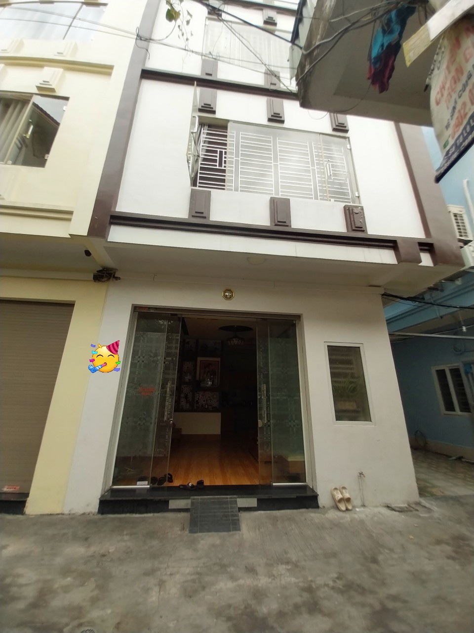 Bán nhà lô góc 3 tầng, diện tích 44m2 Lũng Bắc, giá 2.1 tỷ