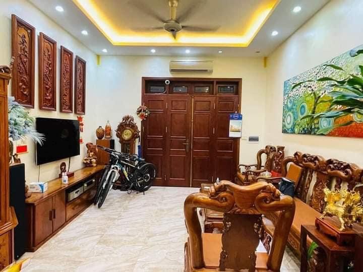 54m2