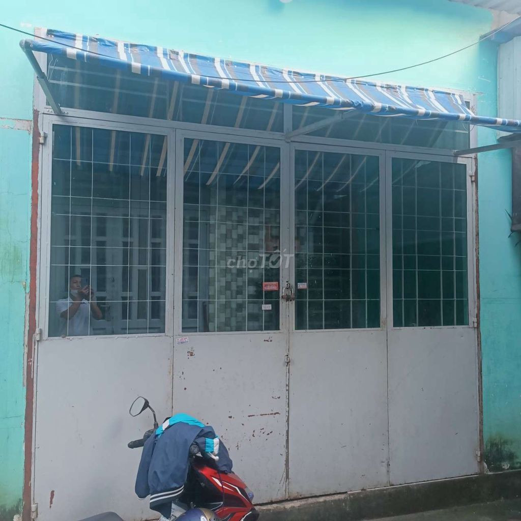 Chính chủ cần cho thuê nhà rộng 70m2 đường Trịnh Thị Miếng. Hóc Môn