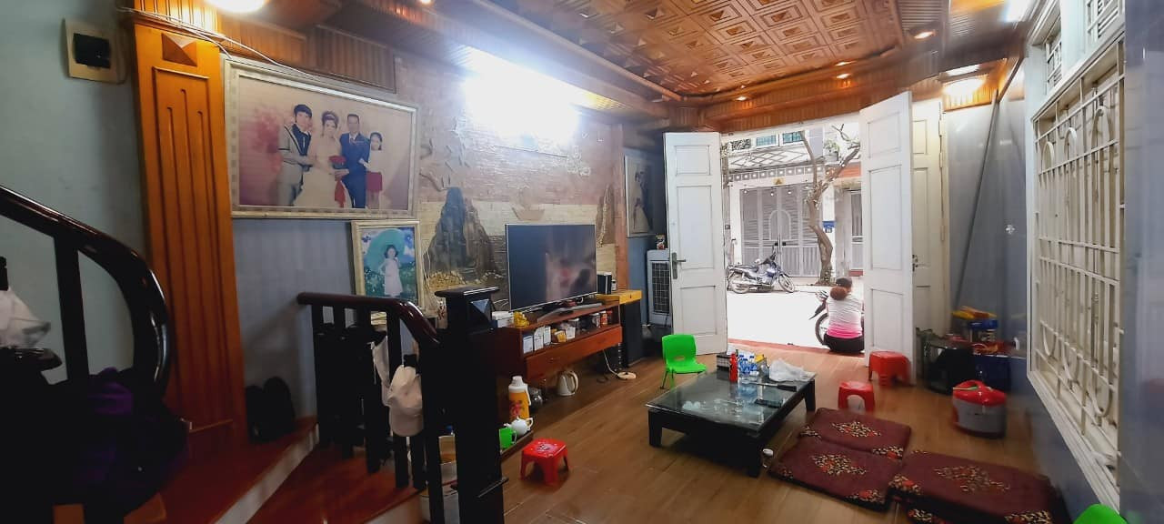 Nhà lô góc phân lô ô tô vỉa hè Chiến Thắng Hà Đông, 50m 4 tầng, Mt 13,5m