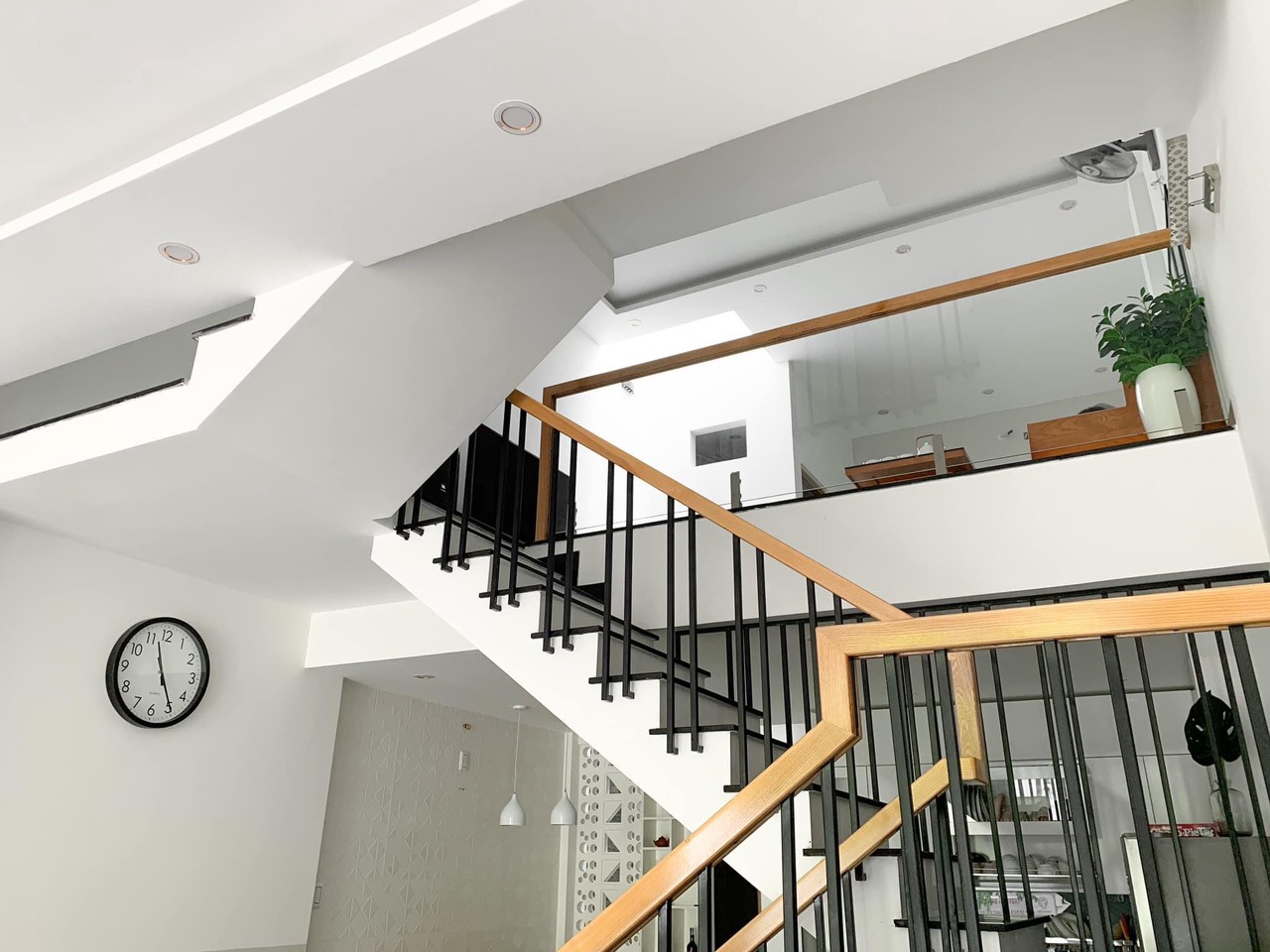 Quận Cẩm Lệ- Bán Nhanh Nhà Đẹp P.Hòa Xuân- Tặng Nội Thất-150m2- 3 tầng- 4 PN-Giá Chỉ 4 Tỷ