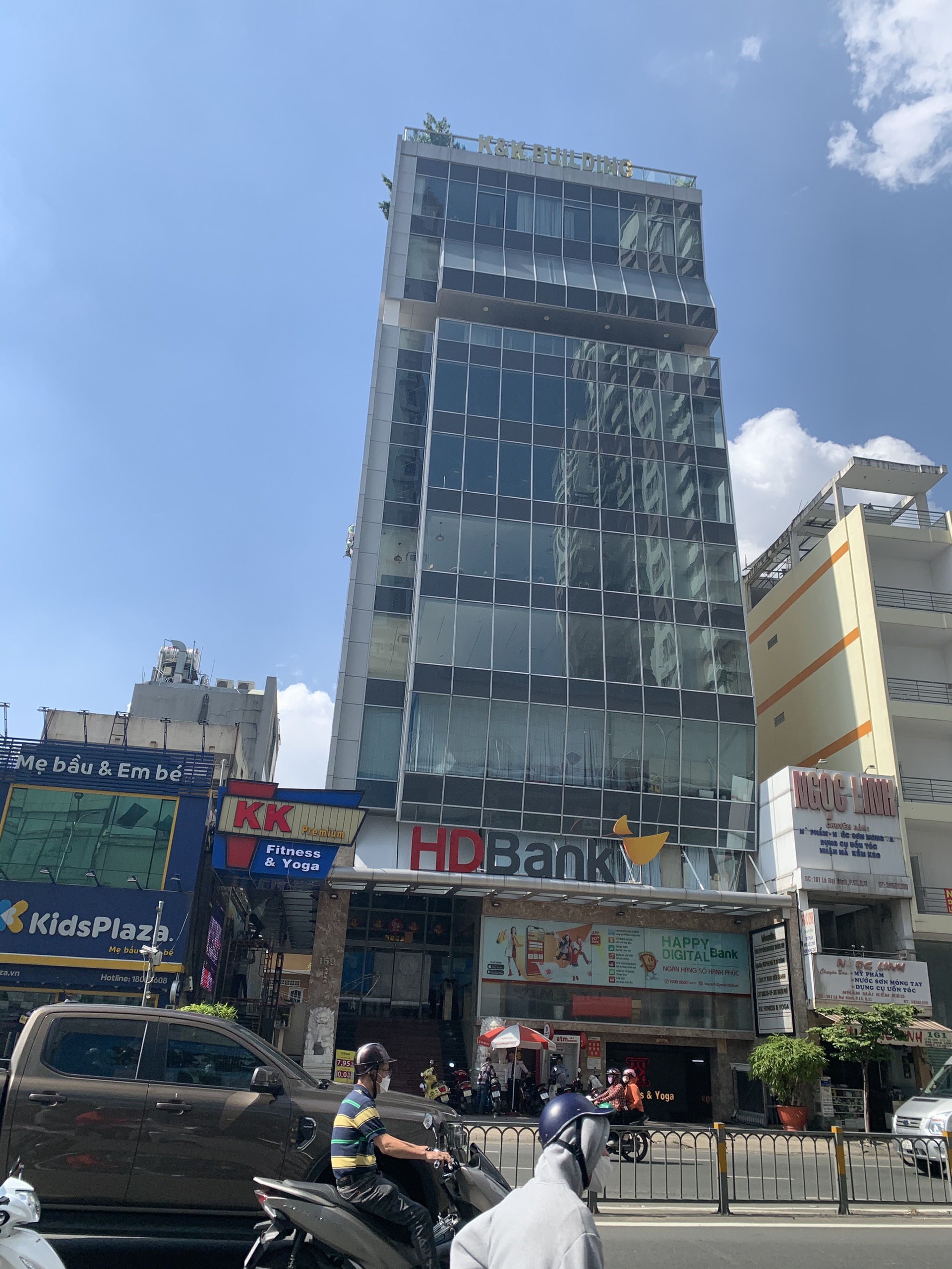 120m2