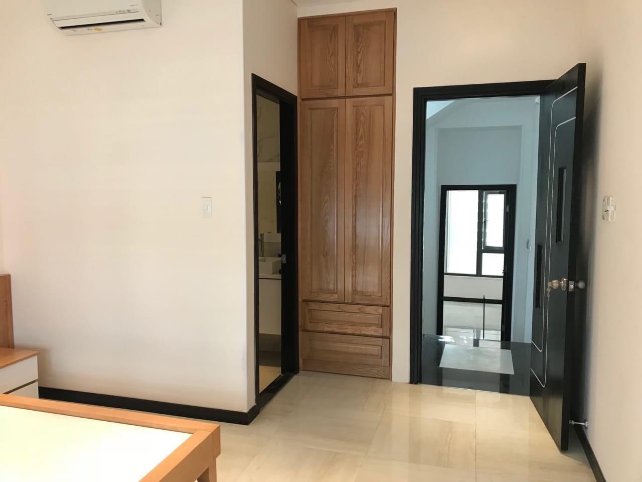 Nhà Vip Khu Đông Âu, 4 tầng, 4 PN, Hoàng Quốc Việt, Quận 7, hơn 8 Tỷ