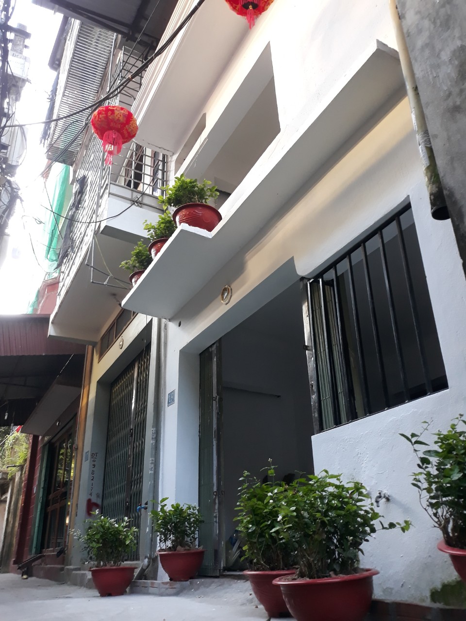 THANH BÌNH - ĐỒNG KỴBán 50m2 - sẵn nhà 2 tầngGIÁ 980tr- Nhà xây kiên cố - như mới