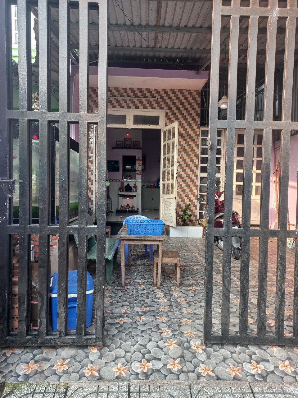 Nhà cấp 4, HXH Tân hiệp, hóc môn 93m2 giá 3 tỷ còn thương lượng