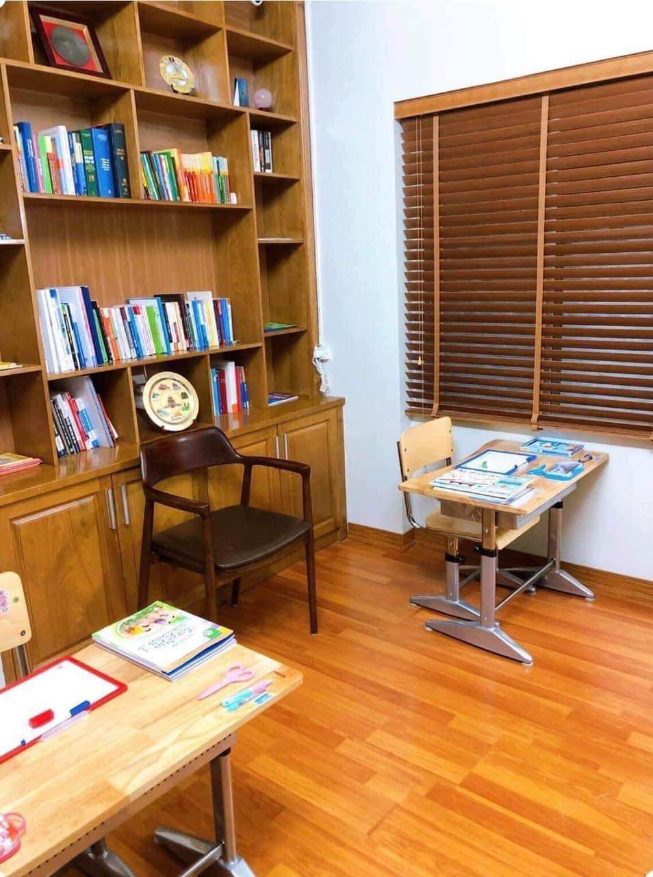 Bàn nhà riêng trung tâm Quận Hai Bà Trưng 40m2, 5 tầng MT 5m gần mặt phố nhỉnh 4 tỷ SĐCC.