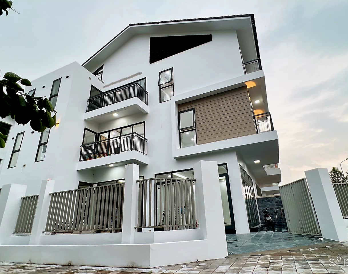 SIÊU PHẨM BIỆT THỰ LÔ GÓC view HỒ CÂY ĐÀN, 230m2 KĐT Dương Nội, Hà Đông