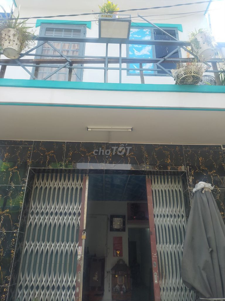 Chính chủ cần bán Nhà cấp 4, gác giả 2 phòng ngủ, khu TĐC