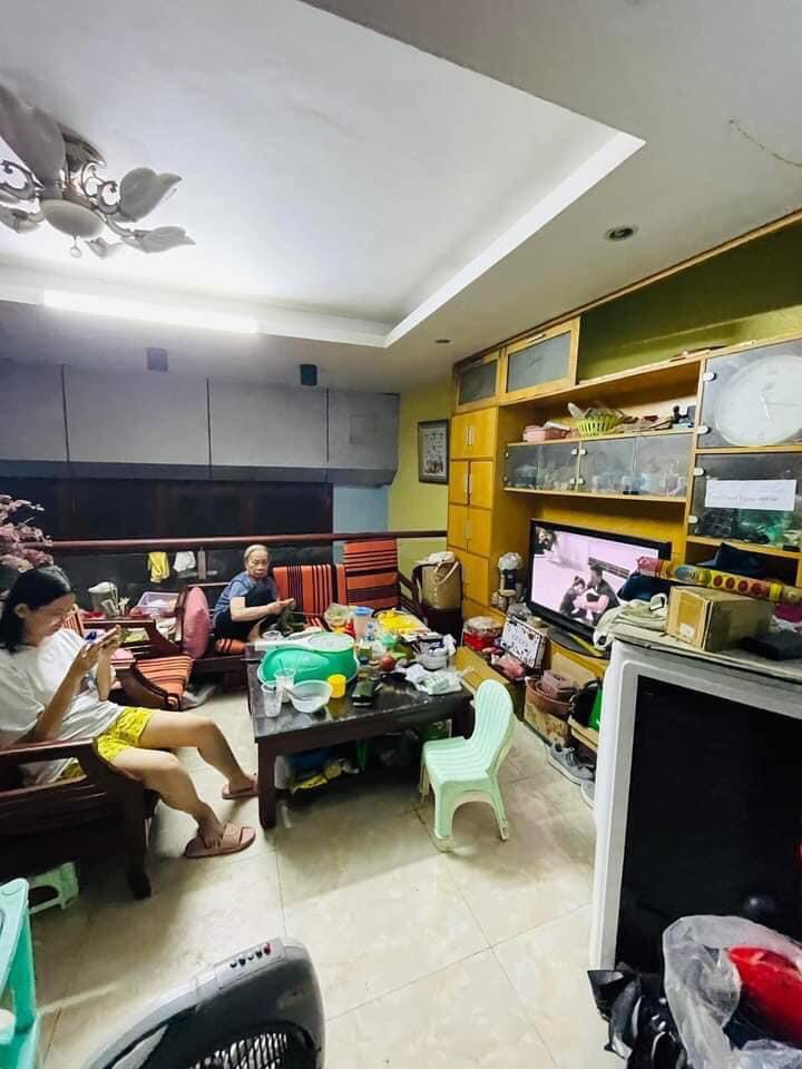 BÁN NHÀ LẠC LONG QUÂN, Ô TÔ TRÁNH, 40M*5TANG, MT 4,5M, MẶT NGÕ LÔ GÓC, GIÁ 7,5 TỶ