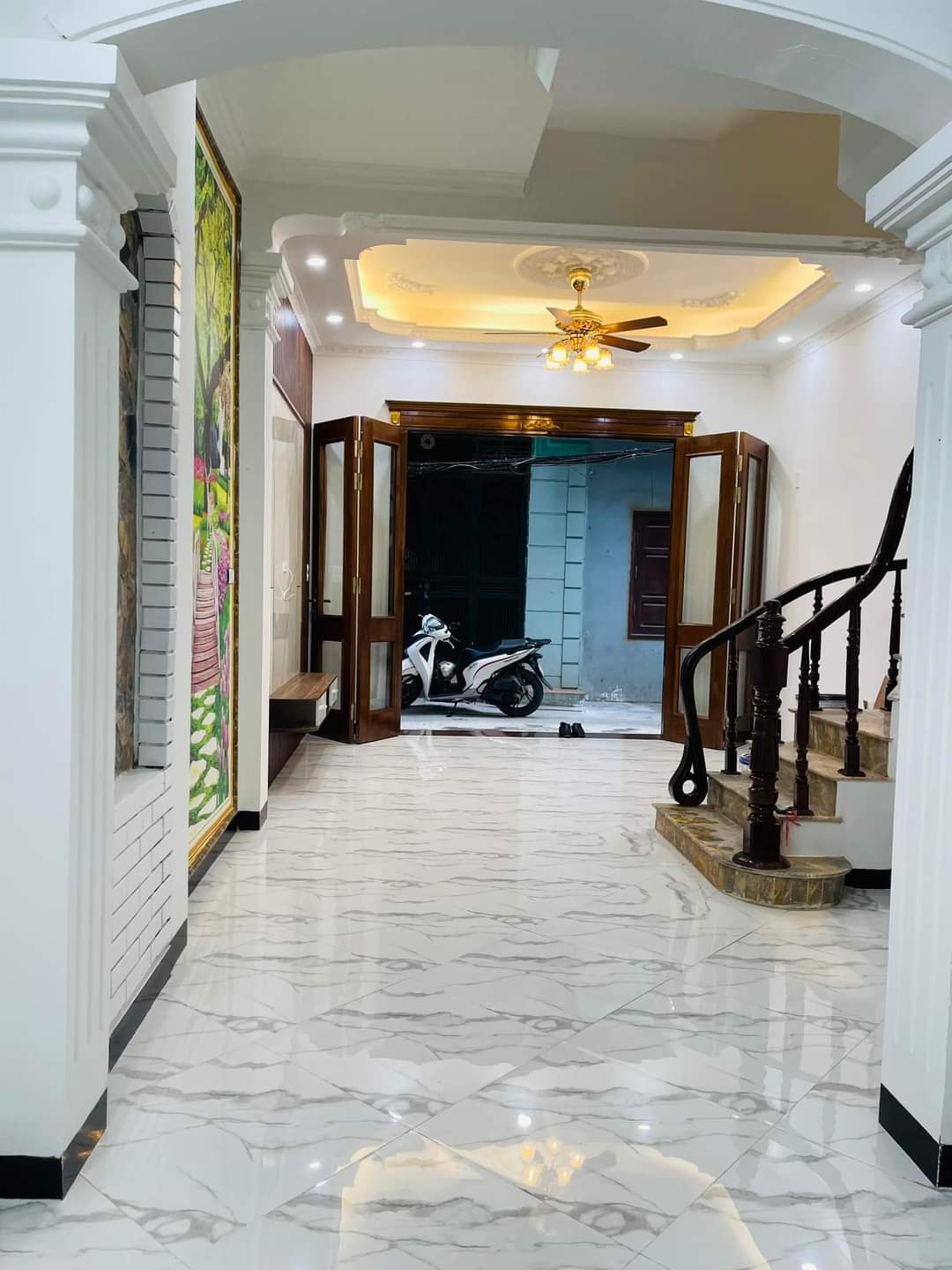 Nhà riêng mới 5 tầng 40m giá 6,89 tỷ khu đô thị Bắc Linh Đàm, Q. Hoàng Mai