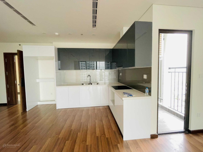 Chính chủ cho thuê căn hộ chung cư cao cấp tại Mipec Rubik 360 Xuân Thủy