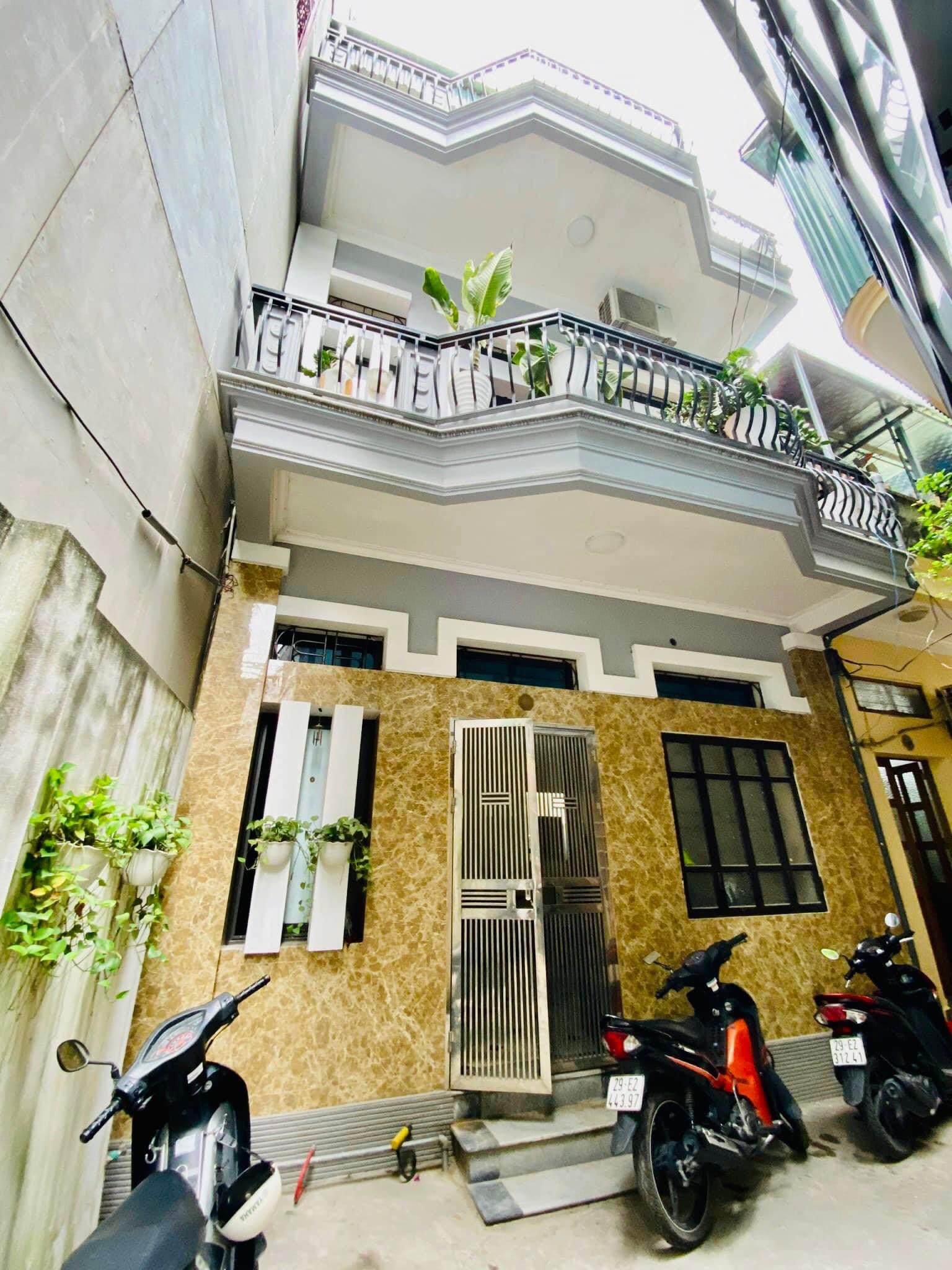 BÁN NHÀ KIM HOA, 50M* 3 TẦNG, MT 5,5M, GẦN PHỐ, GIÁ 5,5 TỶ CÓ BỚT