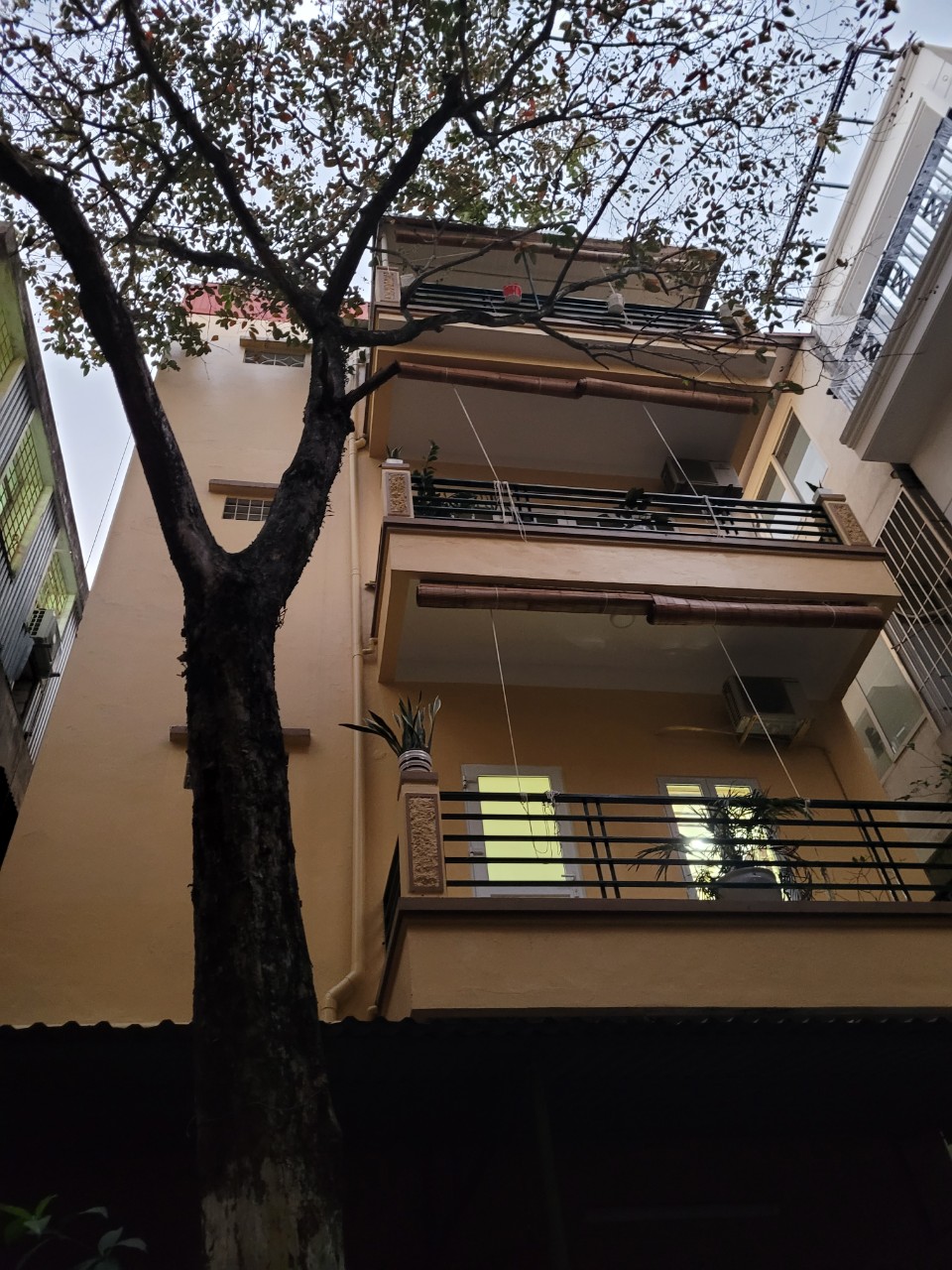 BÁN NHÀ NGÕ 119 HỒ ĐẮC DI ĐỐNG ĐA NHÀ 3 MẶT THOÁNG, MẶT TIỀN 6.8 M