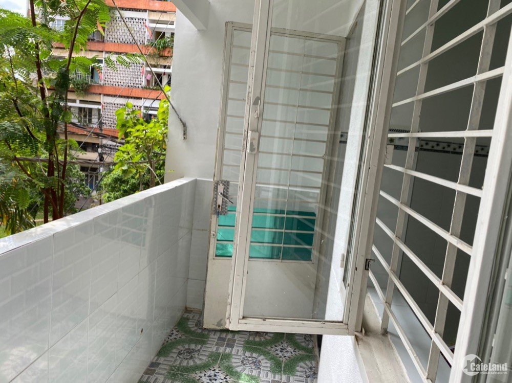 Chính chủ bán căn hộ lầu 1 Chung cư Nhiêu Lộc A, P. Tân Thành, Q. Tân Phú.