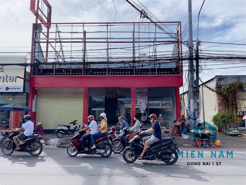 cho thuê mặt tiền Chợ An Bình - Phùng Hưng cực kì đông đúc