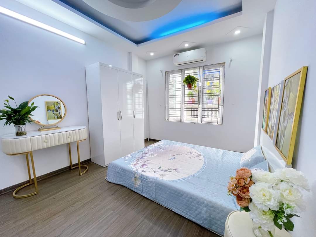 Bán Nhà Khương Trung 56m2, MT 4.1m, 9PN, Doanh Thu 50tr/ tháng, chỉ 5.95 tỷ