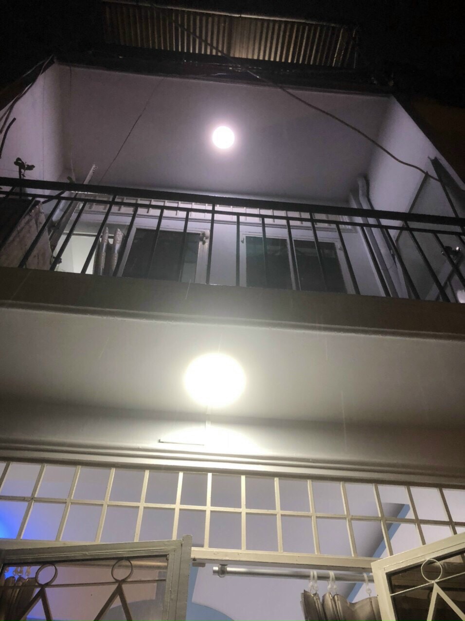 hàng ngon phường 17 bình thạnh hẻm xe hơi 1 trệt 3 lầu giá 4,85 tỷ