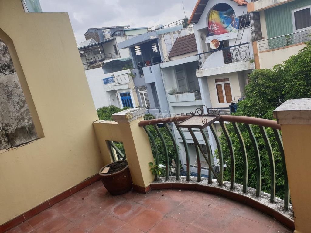 Bán Nhà 4 lầu Đường D2 Nối Dài Phường 25 DT 5x12m Giá 11 Tỷ Tl