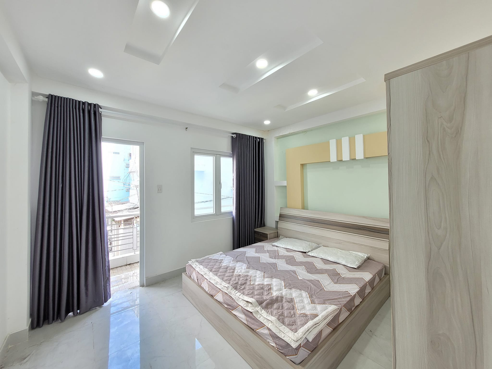 Bán nhà 3 tầng Bình Thạnh, HXH, vài bước ra trường chợ chỉ 5.85 tỷ