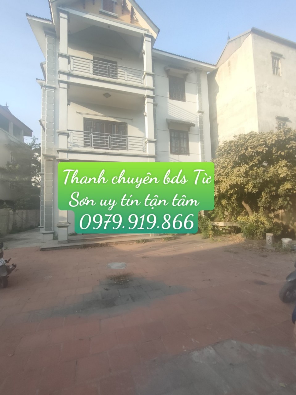 Bán đất tặng biệt thự đẹp long lanh diện tích 400 m mặt tiền 15 m đường ô tô 16 chỗ phóng tẹt ga Biệt thự đẹp long
