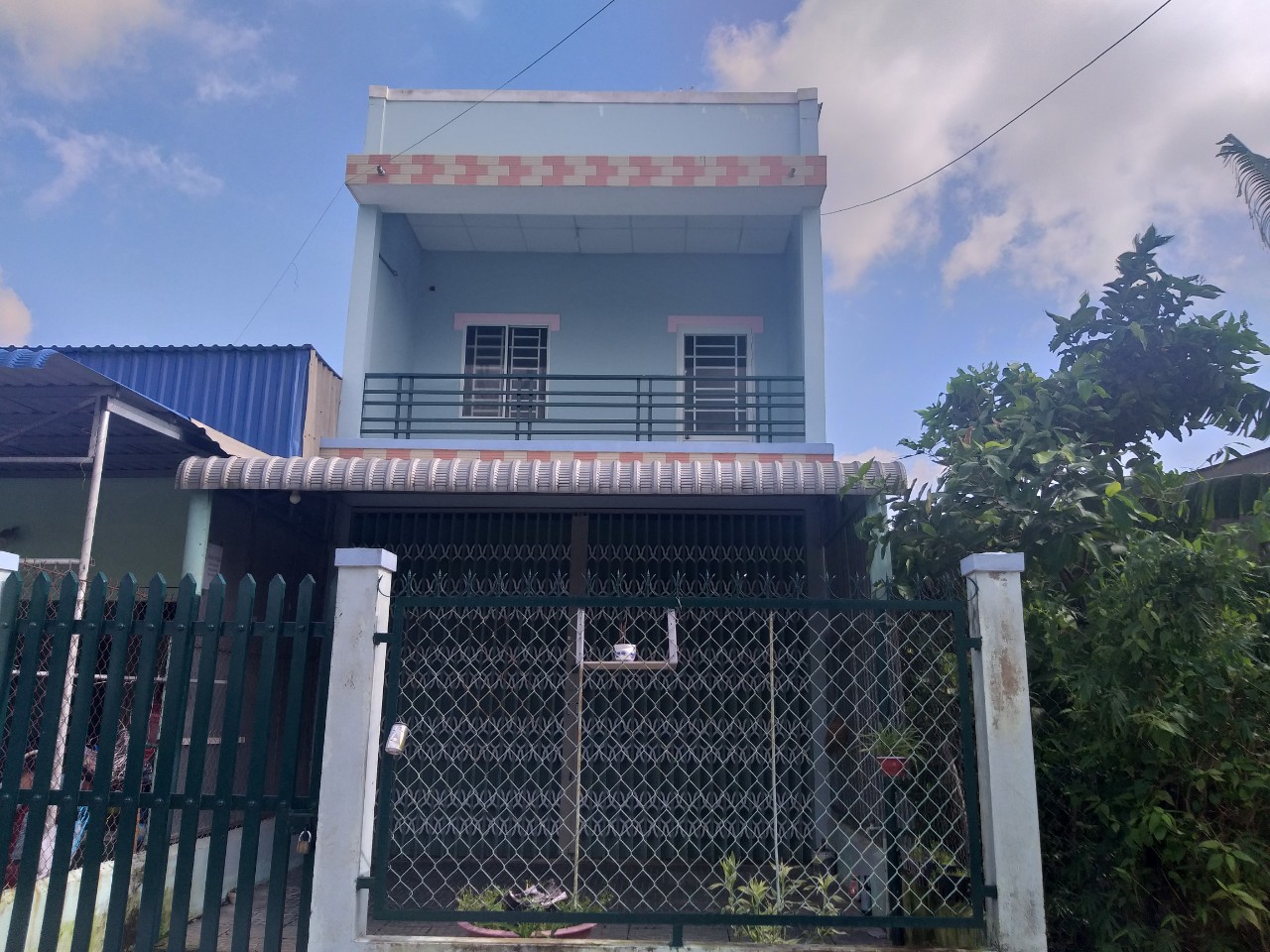 CHÍNH CHỦ bán gấp nhà vị trí đẹp, địa chỉ số 28C hẻm 71 đường Lò Hột, phường 5, TP Trà Vinh