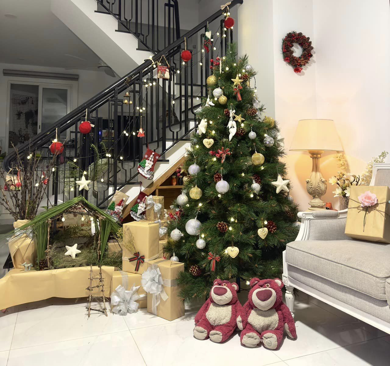 Bán nhà 3 tầng 2PN 2WC có sân thượng tại Bình Thạnh, HXH giá chỉ 7.7 tỷ