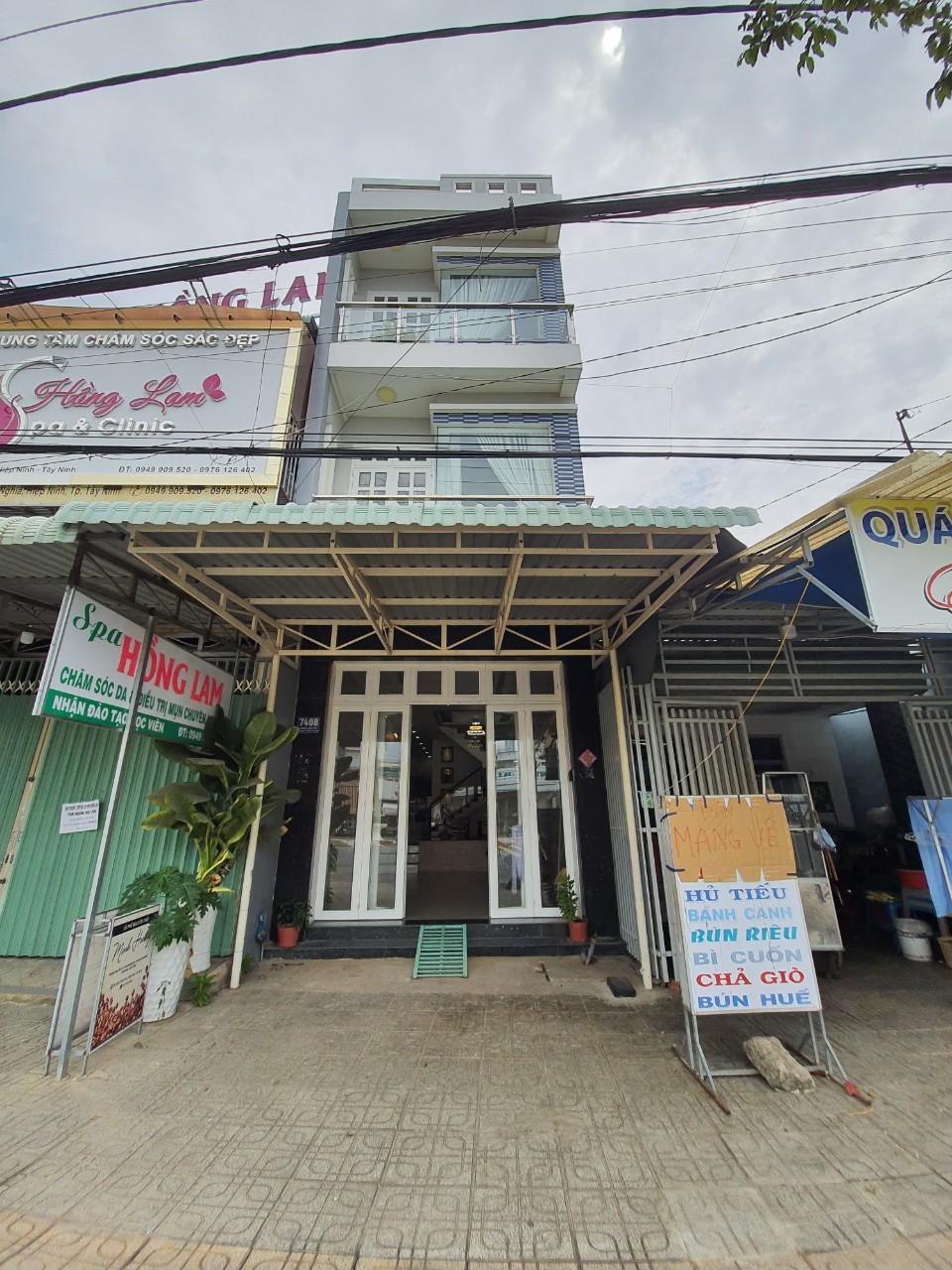 CHO THUÊ NHÀ MẶT PHỐ, ĐẸP. FULL NỘI THẤT THUẬN TIỆN KD