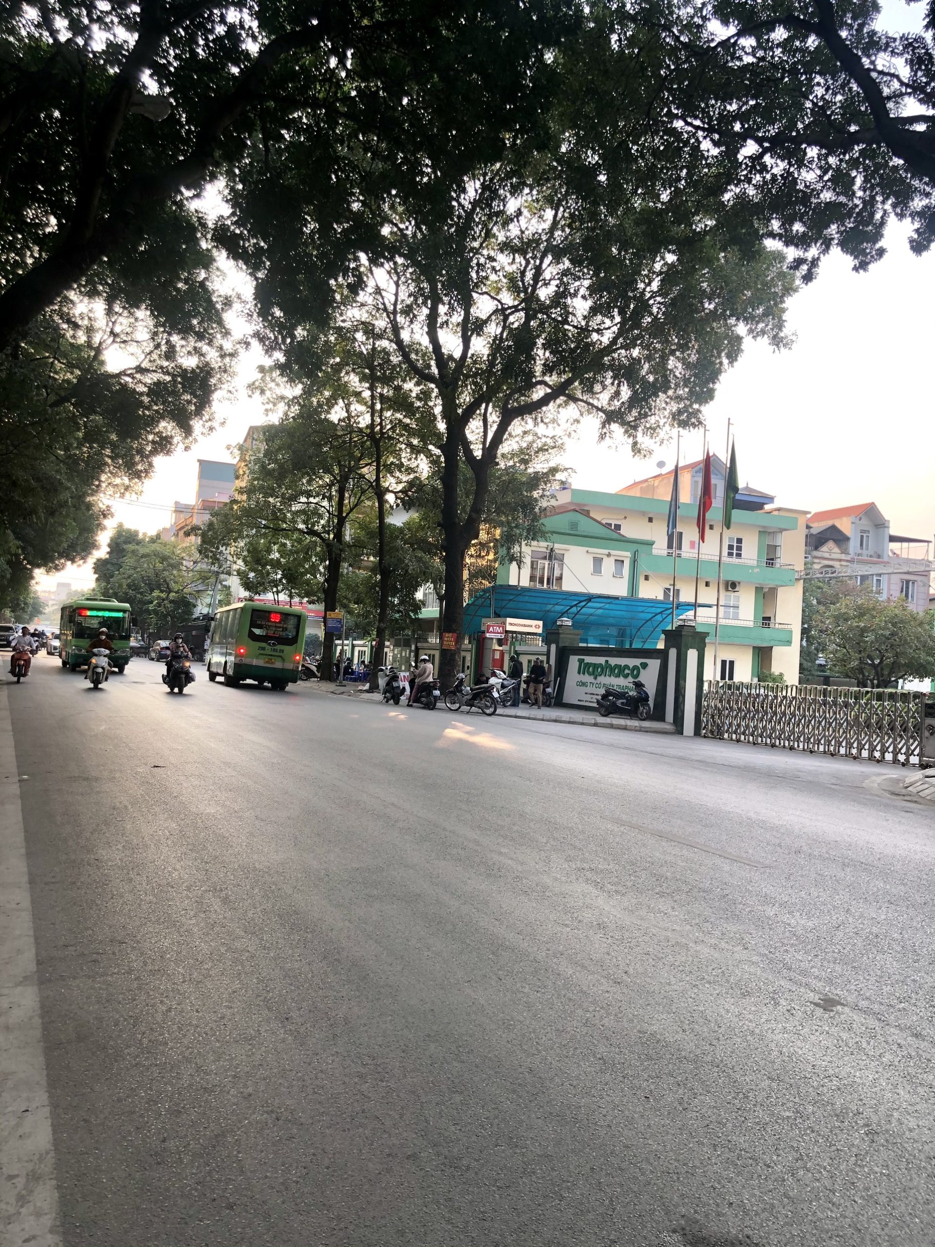 SIÊU PHẨM! Bán Nhà Ngõ 15 Ngọc Hồi 50m Ôtô Tránh, Thoáng 2 Mặt, Chỉ Duy Nhất 1 Căn