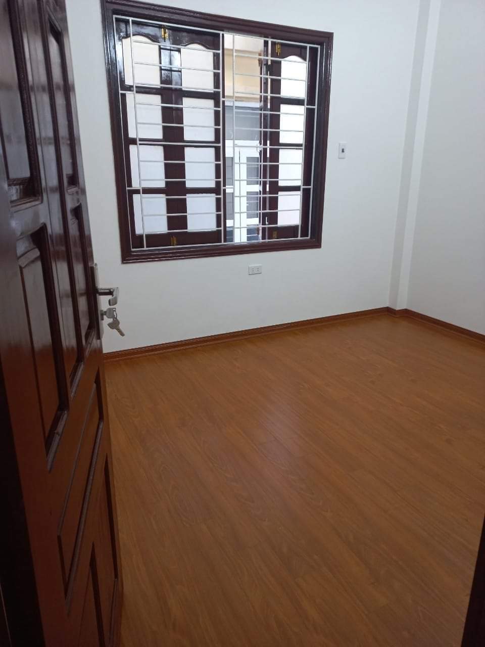 Hot : Nhà đẹp Dịch Vọng Hậu 40m2, 4 tầng, mặt tiền 3.8 giá 4.8 tỷ