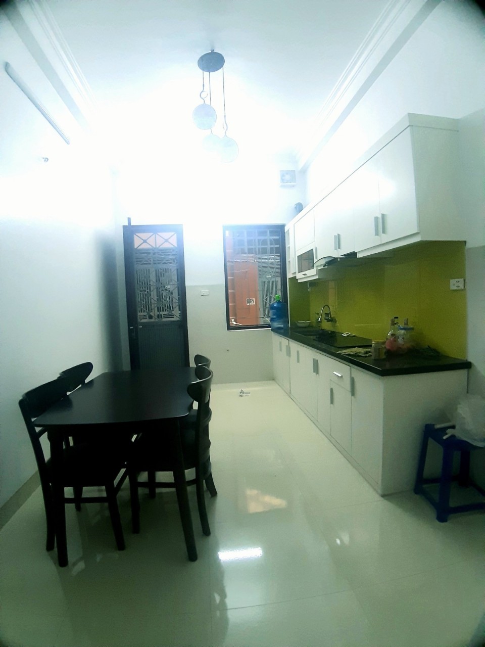 Chính chủ bán nhà TT Cầu Giấy, 55mx5 tầng, mới ô tô đỗ cửa, 6.8 tỷ có TL