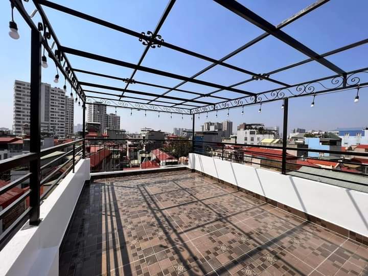 ĐẤT MẶT PHỐ TRẦN QUỐC HOÀN 77M2 MT 7,5M GIÁ 42.5 TỶ-CẦU GIẤY