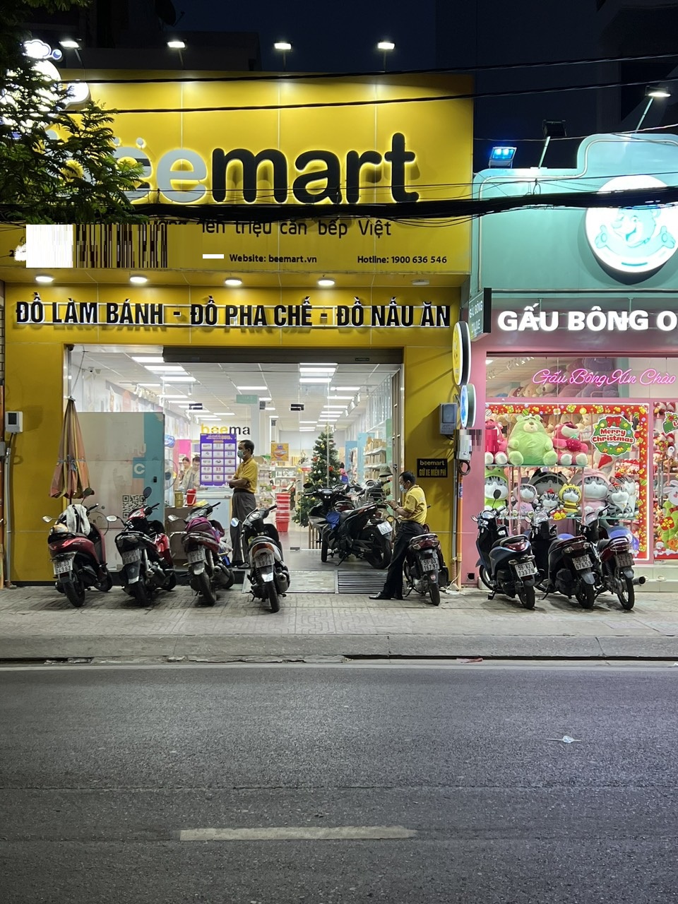 Cho thuê nhà mặt tiền Âu Cơ, Tân Bình 6x33m trệt lầu