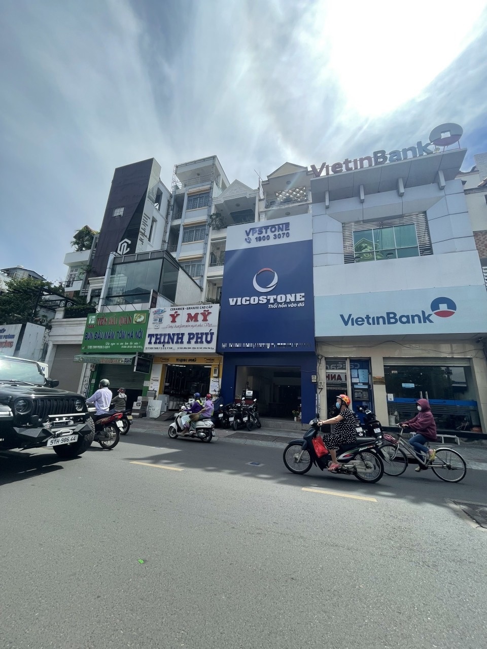 Cho thuê nhà mặt tiền Tô Hiến Thành Q10, 4.5x20m 6 tầng