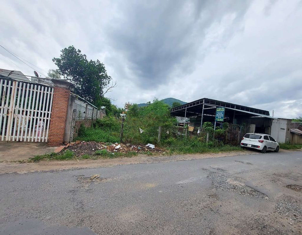 Chính Chủ Cần Bán Gấp Lô Đất Tâm Huyết Vị Trí Mặt Tiền Đẹp.