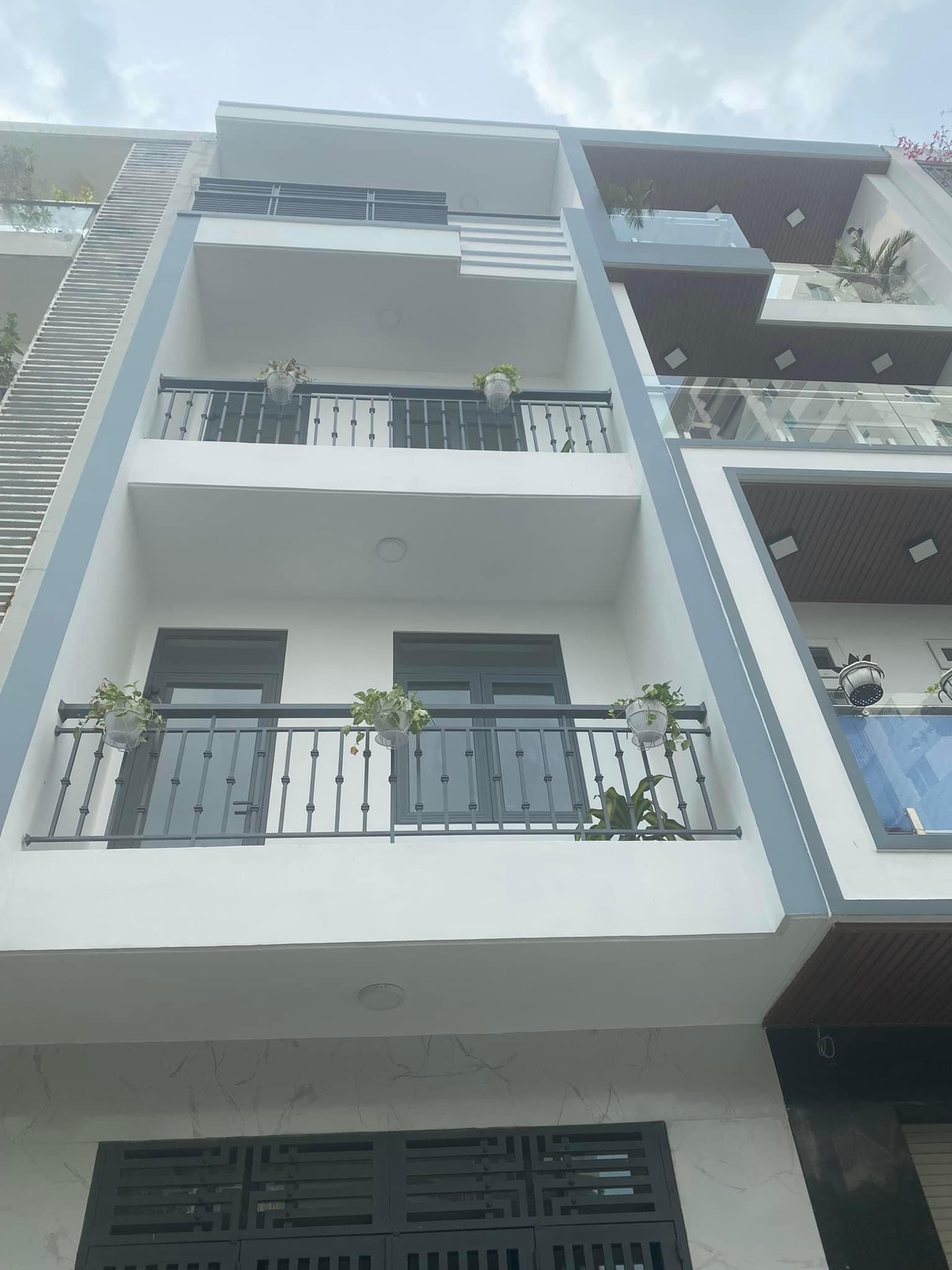 Nhà Đẹp Mới, vào ở ngay, 4 tầng 4PN, đường số Phú MỸ, Quận 7 nhỉnh 12 tỷ