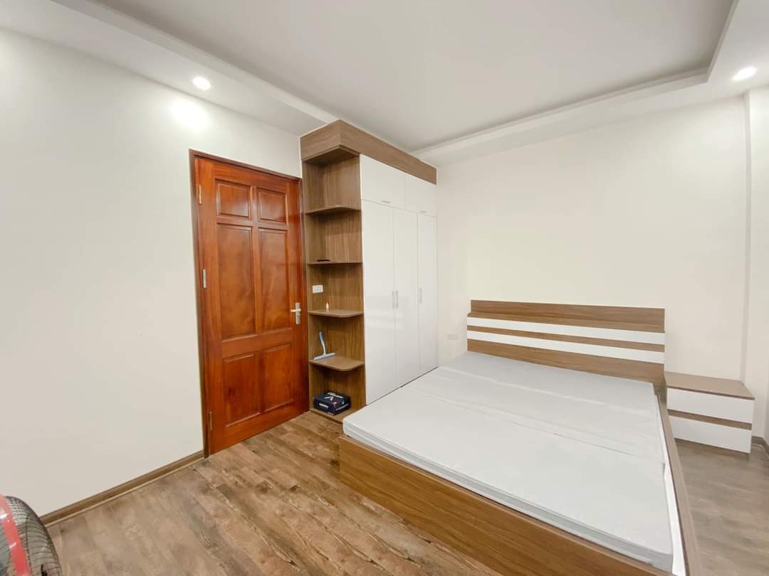 GIẢM SÂU 300 tr, bán nhà Ngõ Trương Định, 50m ra phố, 50m2 4 tầng, 4,7 tỷ