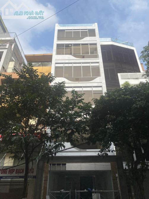 68m2