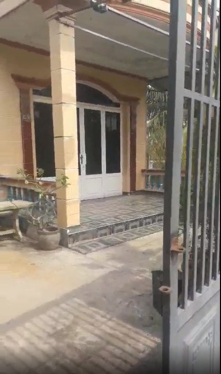 Bán nhà 10x20, Trịnh Quang Nghị, Bình Chánh, Hẻm ô tô, Sổ hồng, Giá rẻ 3.2 tỷ