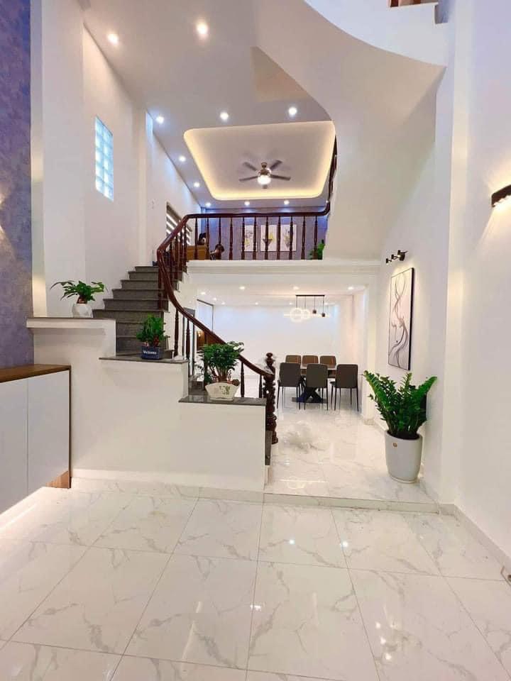 Bán nhà Thạch Lam Tân Phú - HXH tránh - 87m2 - Tiện xây mới